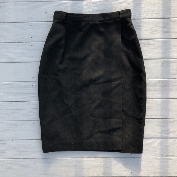 Vintage Burberry black wool wrap pencil skirt 6 - Picture 9 of 14